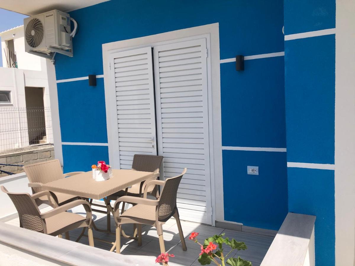 Elton Tafa Guesthouse Ksamil Esterno foto